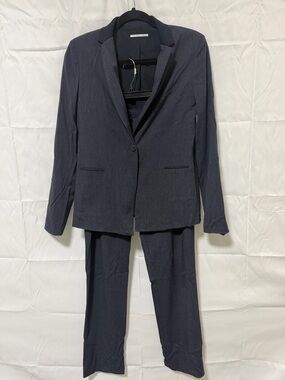 T Tahari Women’s Navy Single-Button Suit Jacket and Trousers